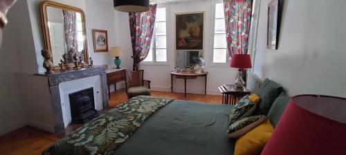 1 queen bed