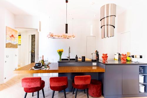 Elegantis Penthouse in the Heart of Rome With Private Terrace and View, Rome (photo 7)