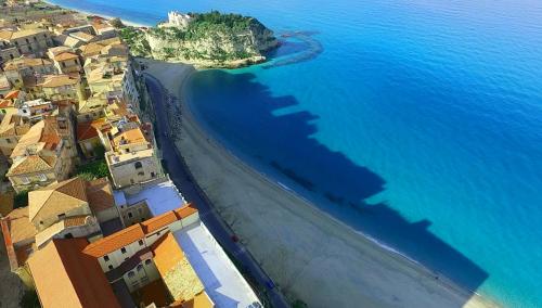 Palazzo Tranfo Al Duomo Accommodation - Apartment - Tropea