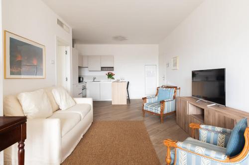 Porta Portese Modern Apartment - main image