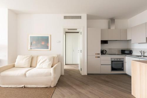 Porta Portese Modern Apartment - image 2