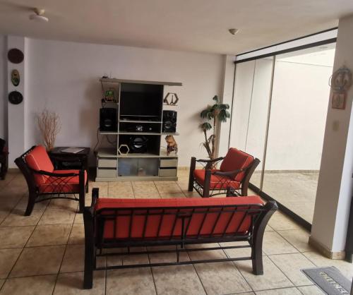 Spacious House in San Bartolo
