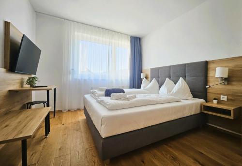 Mountains & Lakes - Chaletdorf & Appartements in St. Andra