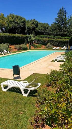 Praia da Rocha Flamingo Residence Summer – khách sạn tại Praia do Vau