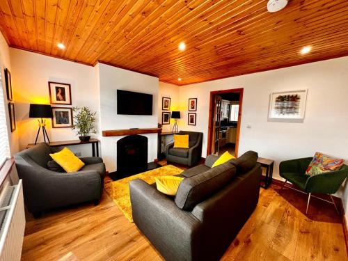 Comfy Cottage