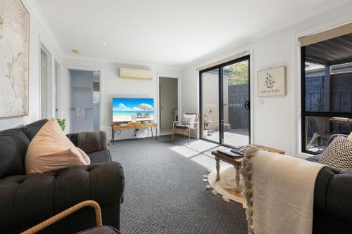 Le Petite - Raymond Island