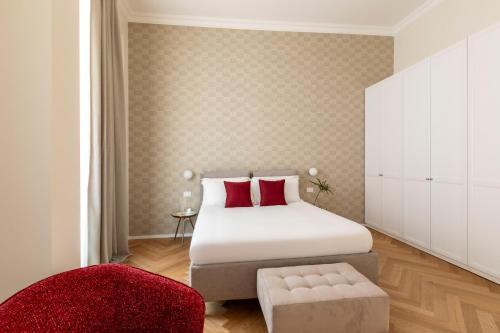 SJR Luxury Apartment Trevi Fountain - image 12