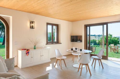 Iekārtas, I Gelsi 12&2 by Marche Holiday Villas in Orciano di Pesaro