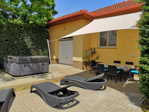 Kilátás, Blanka Vendégház (Blanka Vendeghaz) in Abádszalók