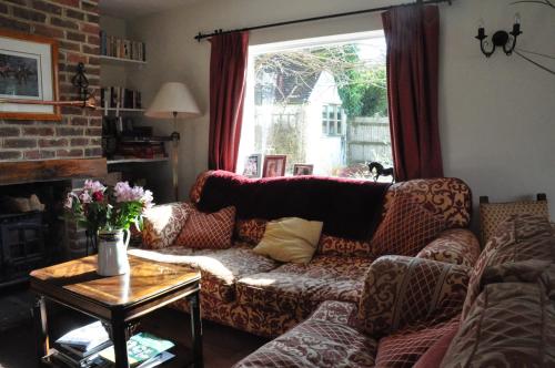 Little Tidebrook Farm - image 13