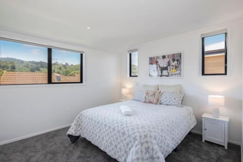 The Comfortable Biddle Cottage, Lower Hutt