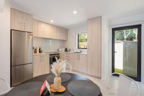 Ariki Artistry Lower Hutt 2BR Sanctuary