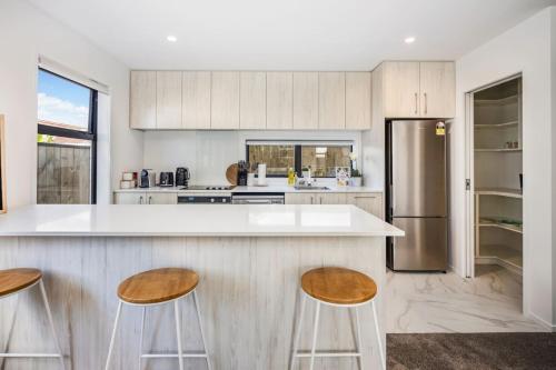 Homey Haven in Trentham - 3BR in อัพเปอร์ ฮัท