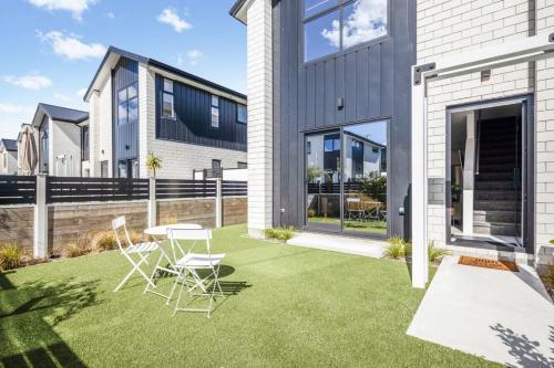 Homey Haven in Trentham - 3BR in อัพเปอร์ ฮัท