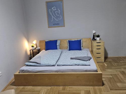 Beautiful Rooms on the Joseph Boulevard 3