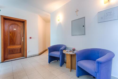 Hotel Viktorija - image 12