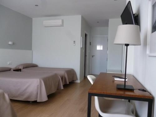 Family Room image 8
