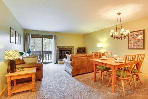 Cozy Winter Park Condo with Hot Tub and Shuttle! in Winter Park, USA