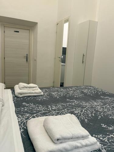 Bronze Horse - image 9