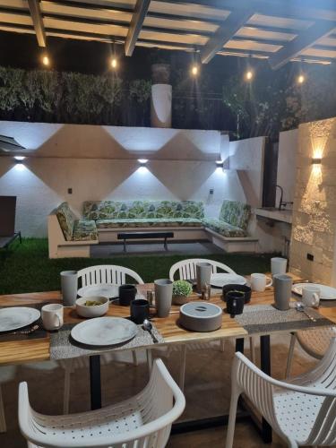 House in Cuernavaca near Teques in Alpuyeca
