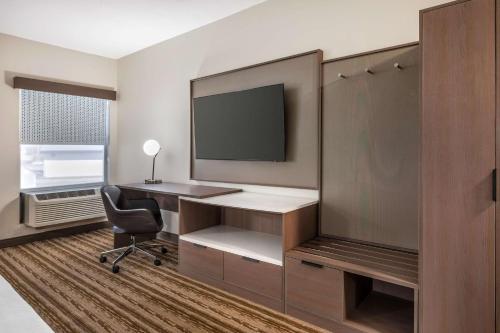 Best Western Classic Inn - image 14