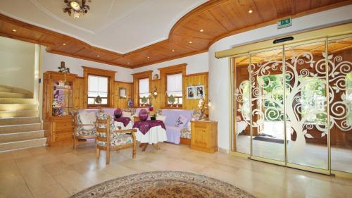 Előcsarnok, Hotel Schwarzenbergs Traube in Glottertal