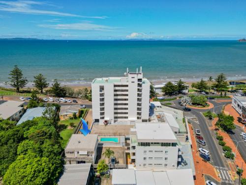 Luna Blu & The Beach Loft Yeppoon- Private Apartments