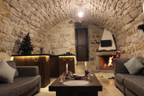 Aal Aoudeh guesthouse in Deir El Qamar