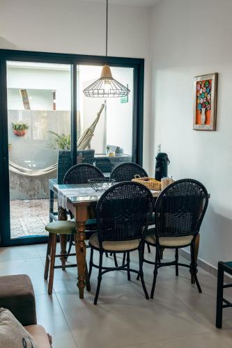 Casa do Lado Santinho in Santinho Beach