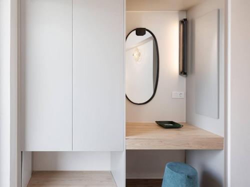 Cozy Apartment in Palaio Faliro - image 10