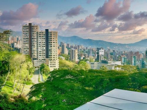 3br Ac Top Location Views El Poblado, Medellín (fotografie 5)