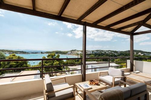 Athens Riviera Bay View Suite By The Olon, Афины