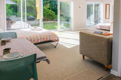 Studio Wing in Saint Heliers in St Heliers