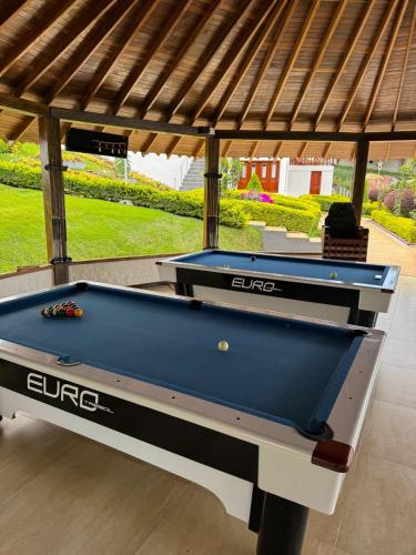 VILLA ORION piscina y discoteca PRIVADA K18