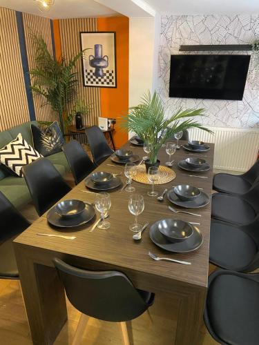 Faciliteter, Ashton Getaway Sleeps 14 Free Parking in Ashton under Lyne