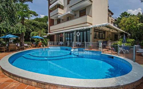 Úszómedence, Hotel Kyrton in Forte Dei Marmi