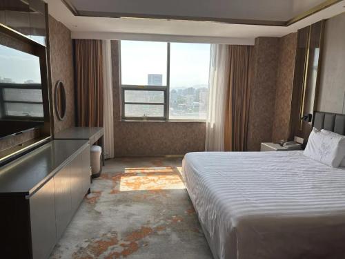 Beijing Jingyi Hotel – Beijing, NY