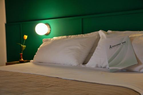 Kaucana Inn Located in Amalfi City Center, Kaucana Inn is a perfect starting point from which to explore Amalfi. Both business travelers and tourists can enjoy the hotels facilities and services. 24-hour front d