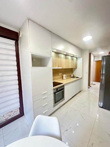 Apartment Dedić - 2 Bedrooms & Garden