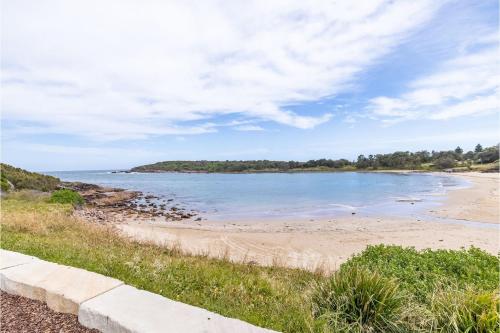 Maestral II - Downstairs Section Only in One Mile Beach