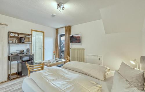Amazing Apartment In Bischofsheim in Bischofsheim a.d. Rhon