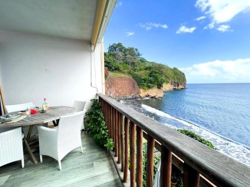 Fare Mahina ocean view in Mahina