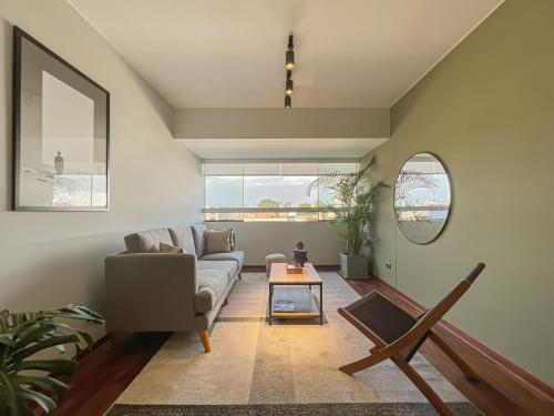 Miraflores Central Apartments by Geko
