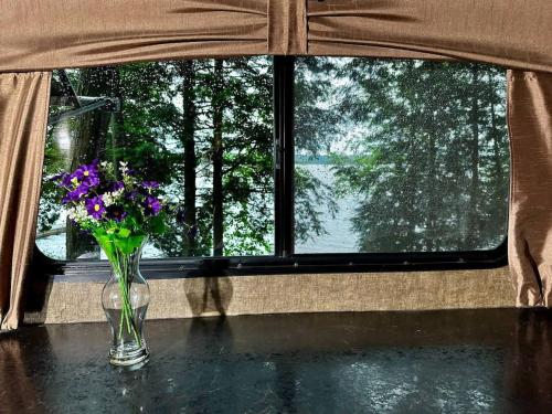 Lakefront RV Cottage in Parry Sound #18 in Parry Sound (ON)