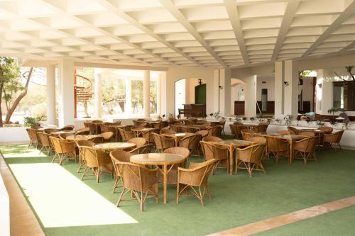 Restaurant, Arbian Sea Country Club in Malir