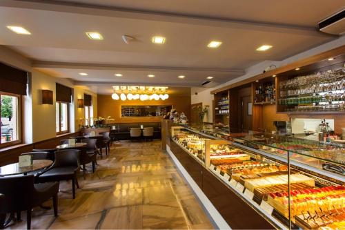 ทัศนียภาพภายนอกโรงแรม, Mate apartman in คาสเตลิเคิร์ต