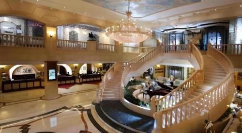 Knight Castle Hotel - image 13