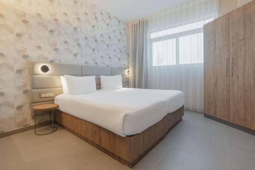 Dolmen Hotel Malta - image 14