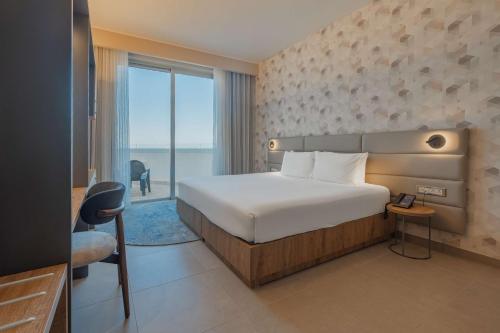 Dolmen Hotel Malta - image 10