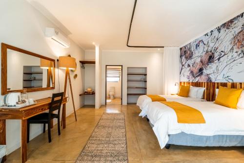Superior Double or Twin Room image 10